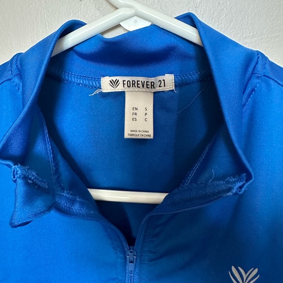 Blue Athletic Top - Picture 3 of 3